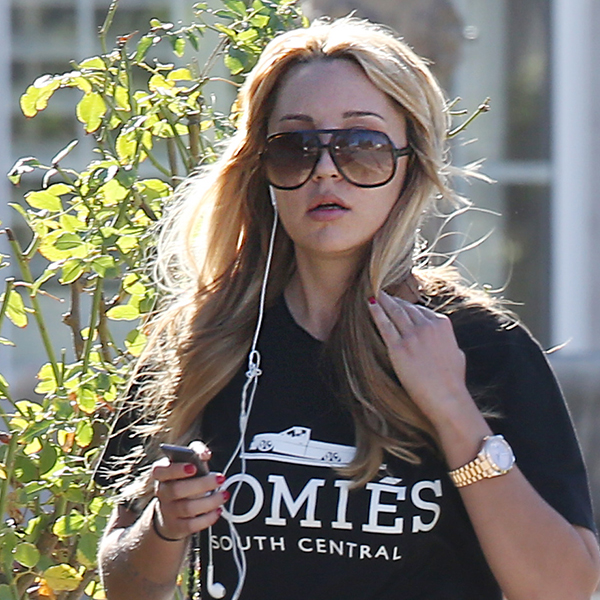 Amanda Bynes cops a plea in DUI case, avoids jail