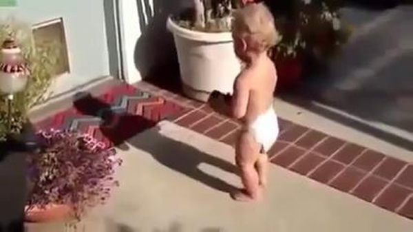 Babies Scared of Their Shadows