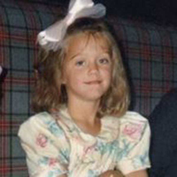 Can you guess which popstar this cute little girl grew up to be?