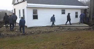 CHECK THIS OUT: 80 Amish pick up and move a house