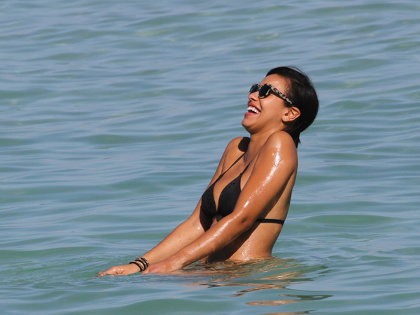 PHOTOS: Julissa Bermudez flaunts her bikini body on the beach in Miami Beach