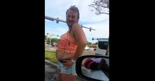 Man Thinks He's Rihanna!