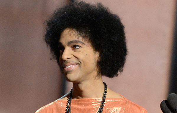 PHOTO: Prince's Junior High Basketball Photo Is The Best Throwback Ever