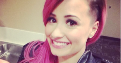 PHOTOS: Demi Lovato shaves her head