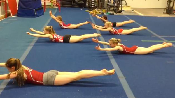 These girls doing an ab workout to Uptown funk will make U want to hit the gym!