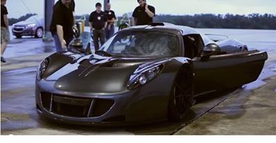WATCH: Go behind the wheel of the worlds fastest car